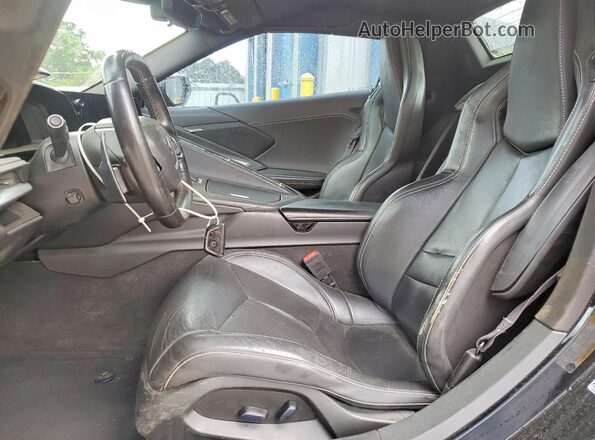 1G1YA3D43N5113829 2022 CHEVROLET CORVETTE Черный Вид салона спереди
