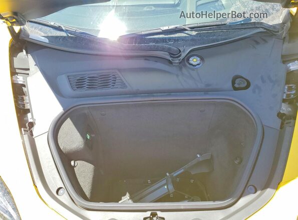 1G1YB3D48T5106689 2026 CHEVROLET CORVETTE Yellow Սալոնի հետևի տեսք