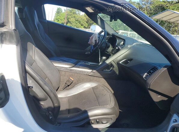 1G1YD3D75G5117871 2016 CHEVROLET CORVETTE White Rear seats view