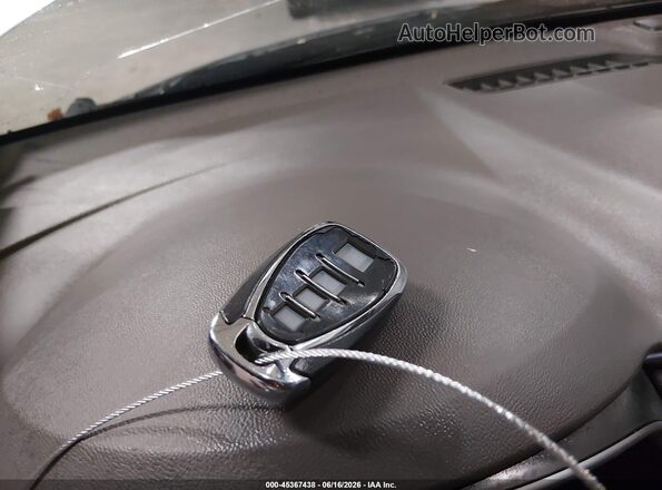 1G1ZB5ST1HF185201 2017 CHEVROLET MALIBU Silver Widok deski rozdzielczej