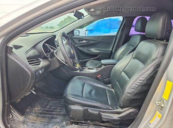 1G1ZB5ST2JF210113 2018 CHEVROLET MALIBU Silver Front interior view