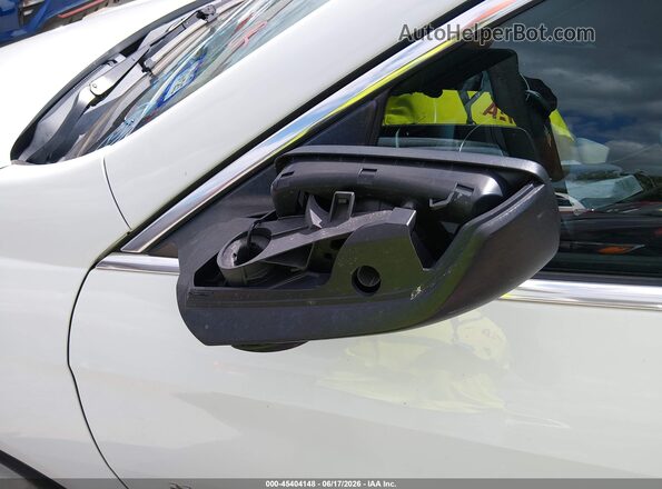1G1ZB5ST8HF268141 2017 CHEVROLET MALIBU White 