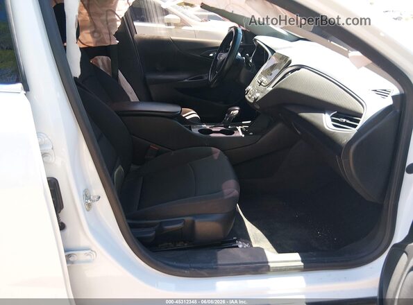 1G1ZB5STXPF123116 2023 CHEVROLET MALIBU Silver Вид салону спереду