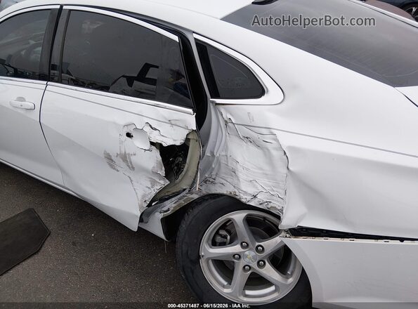 1G1ZC5ST3JF163820 2018 CHEVROLET MALIBU White Front view