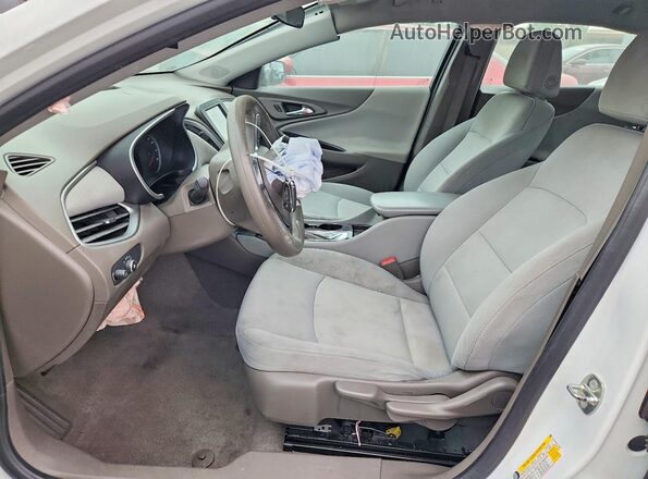 1G1ZC5ST8JF156832 2018 CHEVROLET MALIBU White Vista interior delantera
