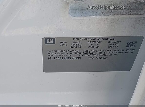 1G1ZC5ST9GF226993 2016 CHEVROLET MALIBU White ძრავის განყოფილების ხედი
