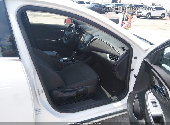 1G1ZC5ST9JF221428 2018 CHEVROLET MALIBU White Սալոնի դիմացի տեսք