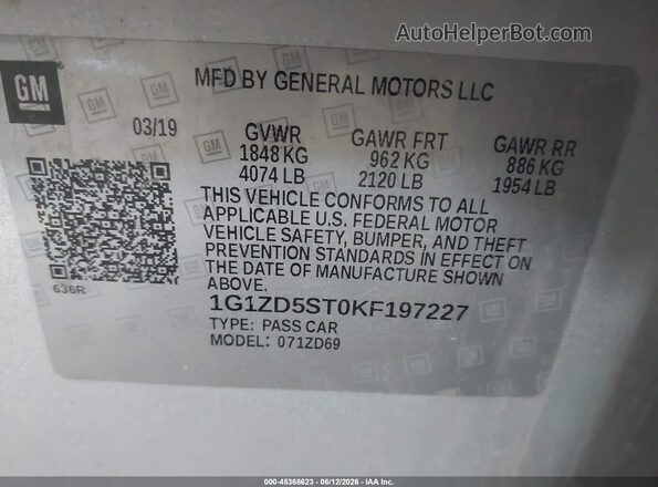 1G1ZD5ST0KF197227 2019 CHEVROLET MALIBU Silver Widok komory silnika