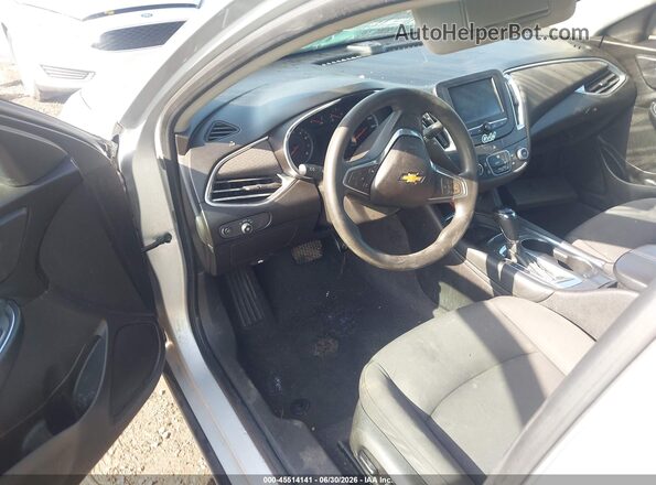 1G1ZD5ST1JF149461 2018 CHEVROLET MALIBU Silver Vista del cuadro de instrumentos