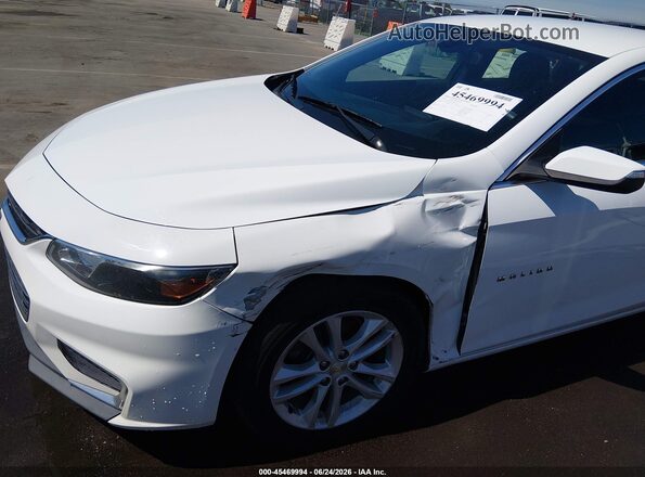 1G1ZD5ST1JF180435 2018 CHEVROLET MALIBU White Вид спереду