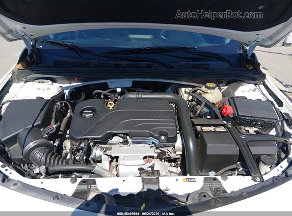 1G1ZD5ST1JF180435 2018 CHEVROLET MALIBU White Вид ззаду