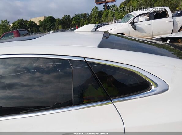 1G1ZD5ST2JF128392 2018 CHEVROLET MALIBU White 