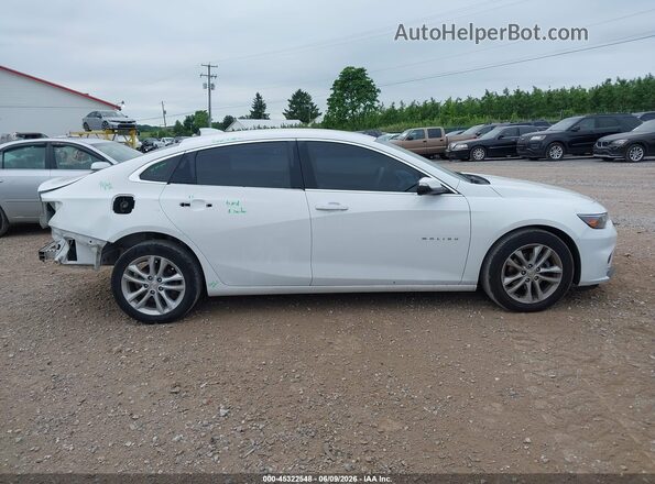 1G1ZD5ST2JF142325 2018 CHEVROLET MALIBU Белый Вид задней части салона