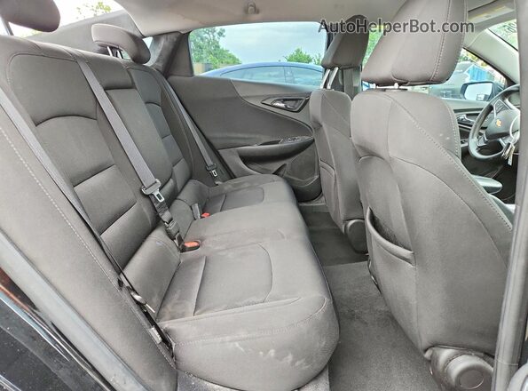 1G1ZD5ST2JF266613 2018 CHEVROLET MALIBU Черный 