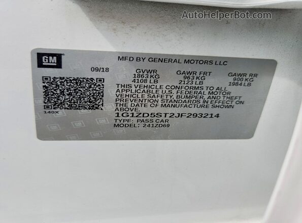 1G1ZD5ST2JF293214 2018 CHEVROLET MALIBU White Engine compartment view