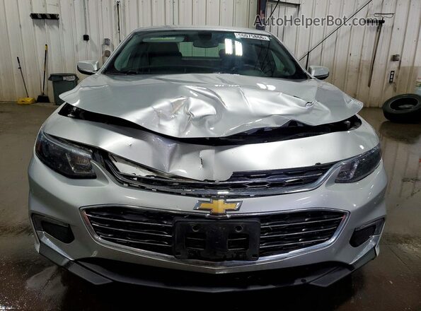 1G1ZD5ST3JF195860 2018 CHEVROLET MALIBU Silver Front view