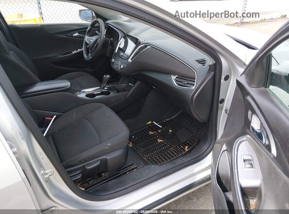 1G1ZD5ST3LF008779 2020 CHEVROLET MALIBU Серебряный Вид салона спереди