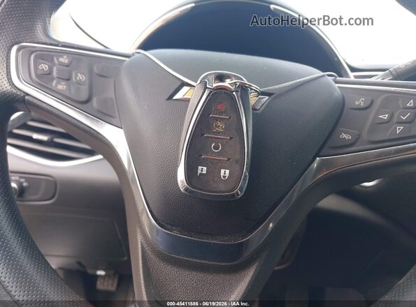 1G1ZD5ST3MF072886 2021 CHEVROLET MALIBU White Widok deski rozdzielczej