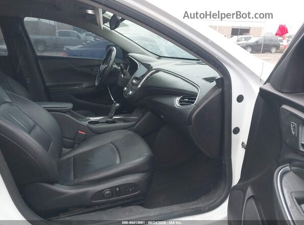 1G1ZD5ST4JF156548 2018 CHEVROLET MALIBU White წინა სალონის ხედი
