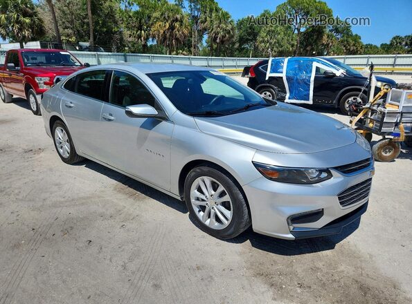 1G1ZD5ST6JF139864 2018 CHEVROLET MALIBU Silver Front right