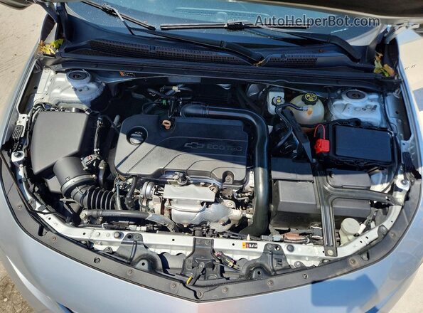 1G1ZD5ST6JF139864 2018 CHEVROLET MALIBU Silver Rear interior view