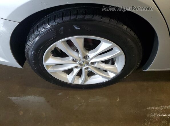 1G1ZD5ST6JF209430 2018 CHEVROLET MALIBU Silver Widok wnętrza 360 stopni