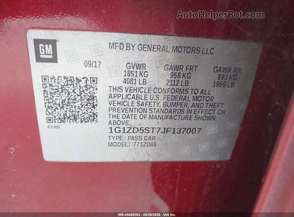 1G1ZD5ST7JF137007 2018 CHEVROLET MALIBU Red ძრავის განყოფილების ხედი