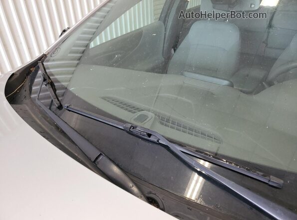 1G1ZD5ST8JF142765 2018 CHEVROLET MALIBU Silver VIN sticker view