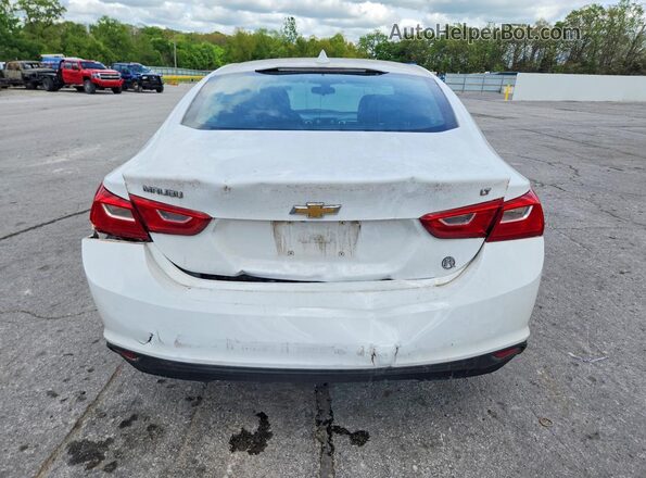 1G1ZD5ST9JF195328 2018 CHEVROLET MALIBU White Rear view