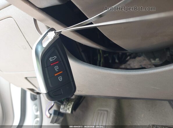 1G1ZD5ST9MF043828 2021 CHEVROLET MALIBU Белый Вид панели приборов