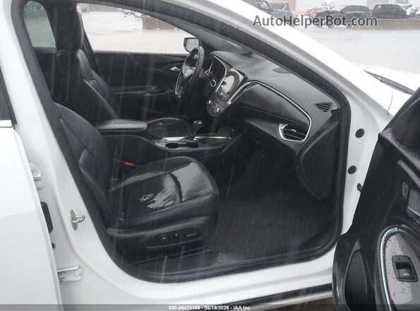 1G1ZD5STXJF186878 2018 CHEVROLET MALIBU White წინა სალონის ხედი