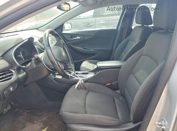 1G1ZE5ST0HF284826 2017 CHEVROLET MALIBU Серебряный Вид салона спереди