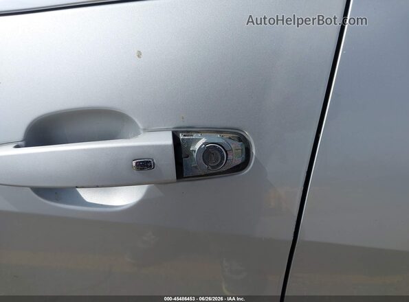 1G1ZE5ST4GF209996 2016 CHEVROLET MALIBU Silver Widok z przodu