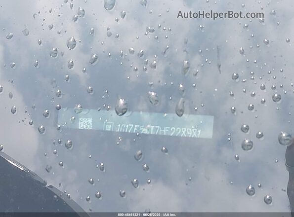 1G1ZE5ST7HF228981 2017 CHEVROLET MALIBU Gray ძრავის განყოფილების ხედი