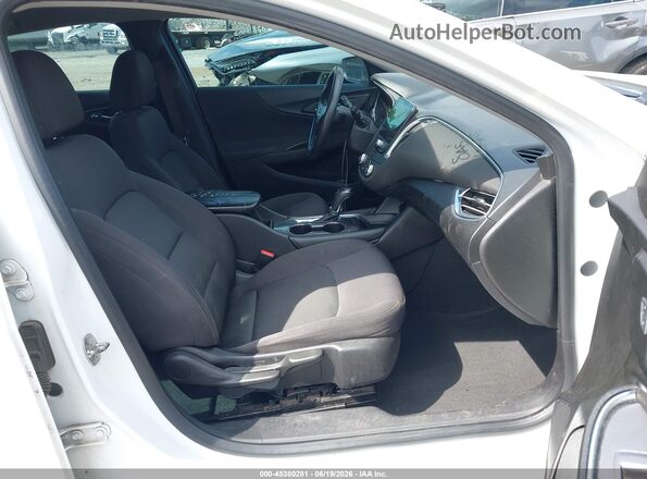 1G1ZE5ST7HF242492 2017 CHEVROLET MALIBU White წინა სალონის ხედი