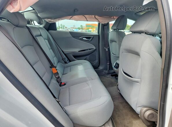 1G1ZE5ST9GF307700 2016 CHEVROLET MALIBU Белый 