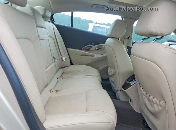 1G4GB5G30GF124231 2016 BUICK LACROSSE Beige უკანა სავარძლების ხედი