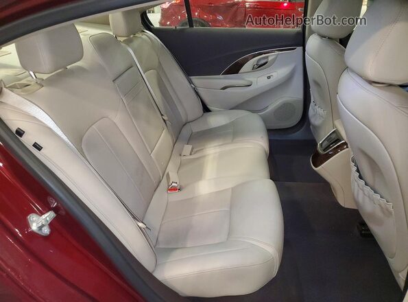 1G4GB5G35GF167754 2016 BUICK LACROSSE Maroon Vista de los asientos traseros