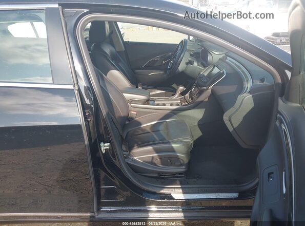 1G4GF5G34GF132207 2016 BUICK LACROSSE Черный Вид салона спереди