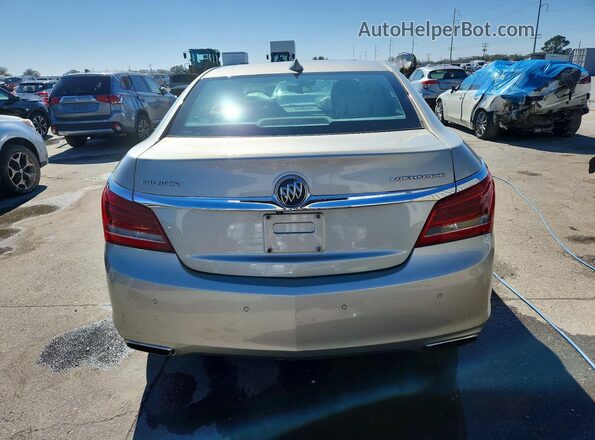 1G4GF5G34GF259247 2016 BUICK LACROSSE Cream Հետևի տեսք