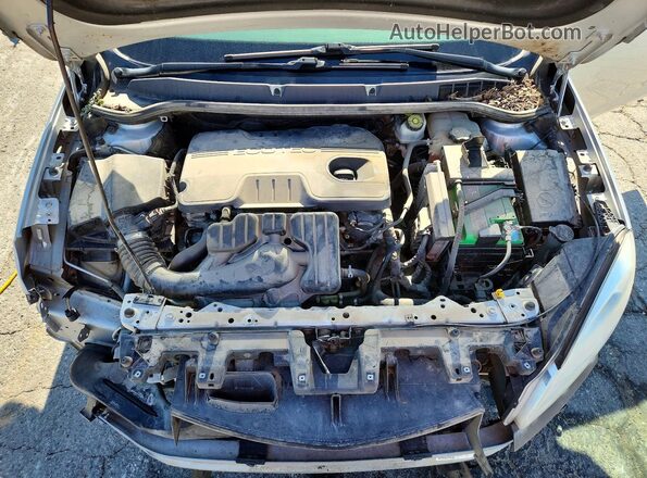 1G4PR5SK1H4108319 2017 BUICK VERANO Silver Rear interior view
