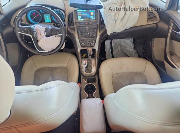 1G4PR5SK6H4112415 2017 BUICK VERANO White Առջևի վահանակի տեսք
