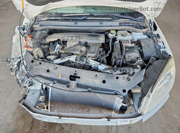 1G4PR5SK6H4112415 2017 BUICK VERANO White Սալոնի հետևի տեսք