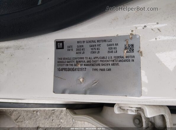 1G4PR5SK9G4101617 2016 BUICK VERANO Белый Вид подкапотного пространства