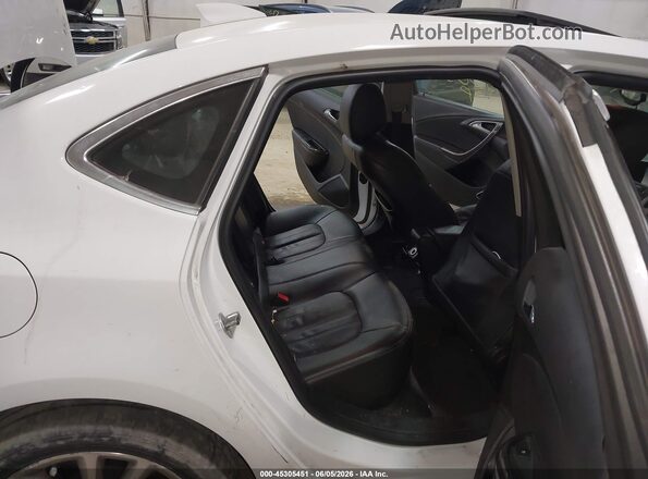 1G4PS5SK5G4180157 2016 BUICK VERANO White Вид наклейки з VIN-кодом
