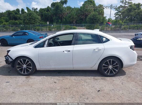 1G4PW5SK7G4182271 2016 BUICK VERANO White 