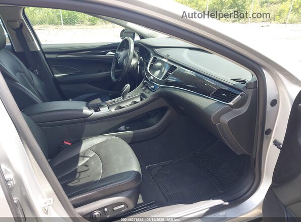 1G4ZP5SS1HU168101 2017 BUICK LACROSSE Silver Սալոնի դիմացի տեսք