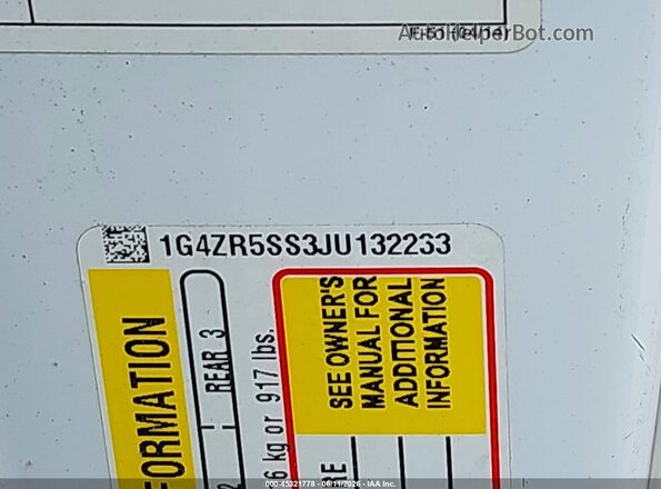 1G4ZR5SS3JU132233 2018 BUICK LACROSSE White Widok komory silnika
