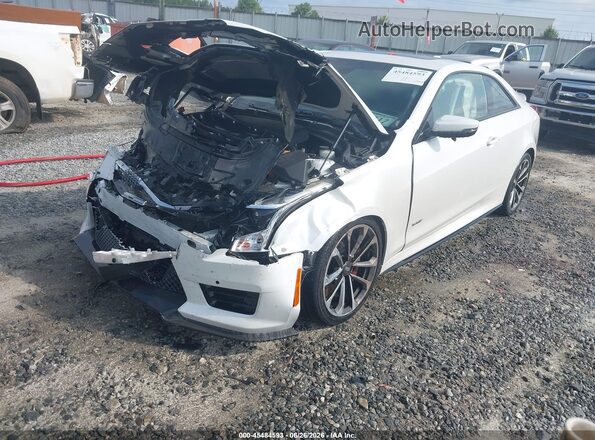 1G6AL1RY2K0104070 2019 CADILLAC ATS-V White წინა მარცხენა ხედი სამი მეოთხედიდან