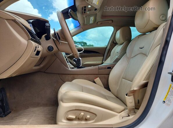 1G6AR5SS3G0160201 2016 CADILLAC CTS White Widok wnętrza z przodu